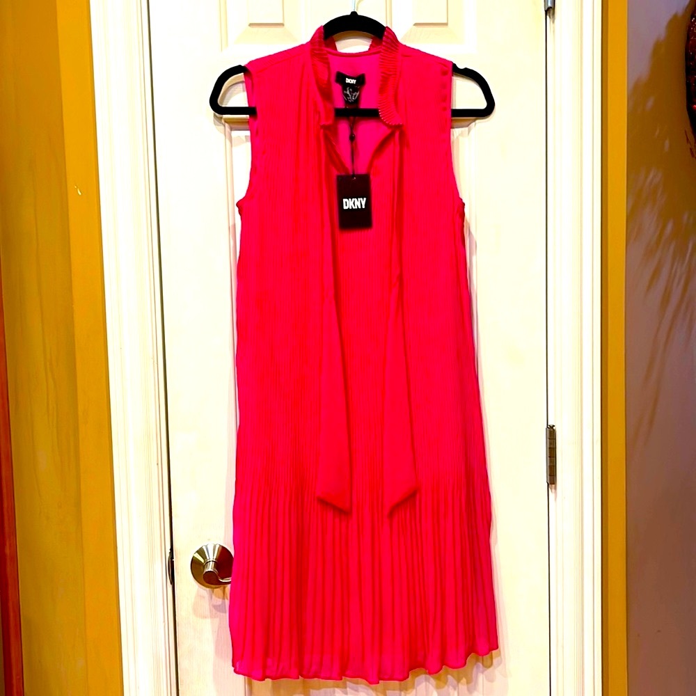 DKNY SOPHISTICATED DRESS 👗❤️👗
